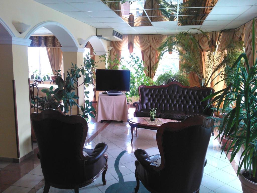 Hotel Kolibri Miskolc Exterior photo